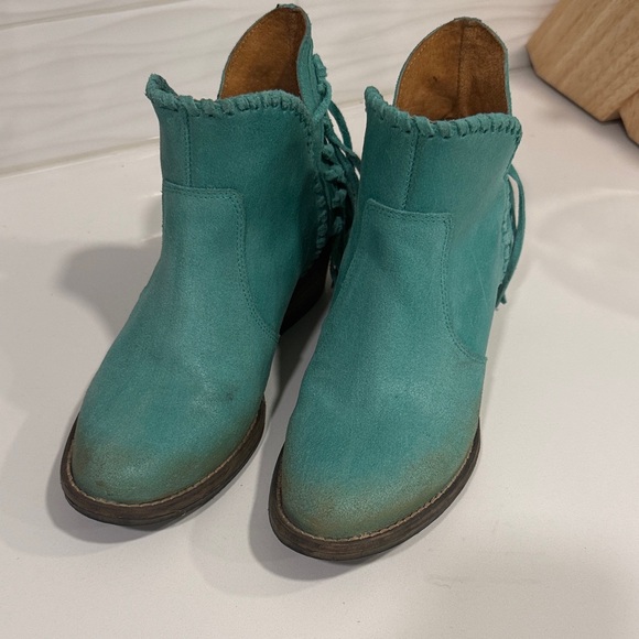 Circle G Turquoise Fringe Ankle Boots - Picture 4 of 7